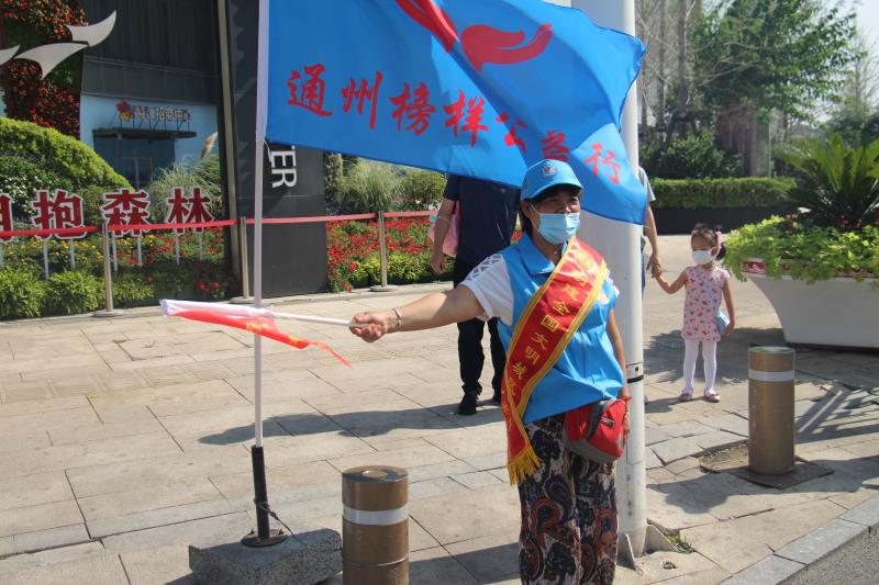 <strong>抠逼流水操逼网站入口</strong>